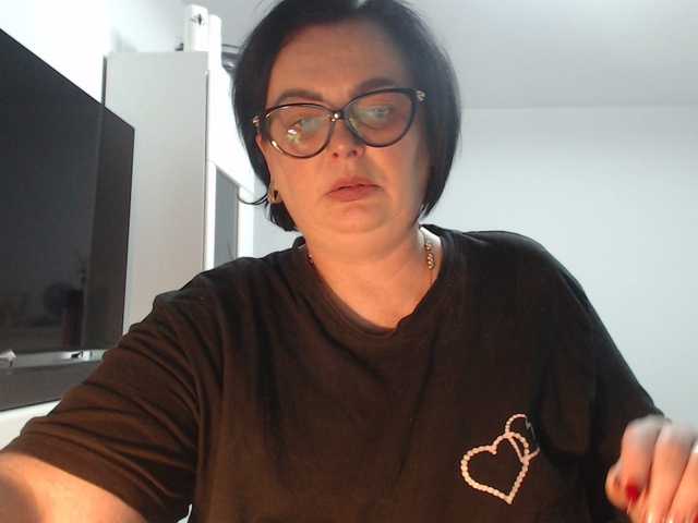 Emyllywhite