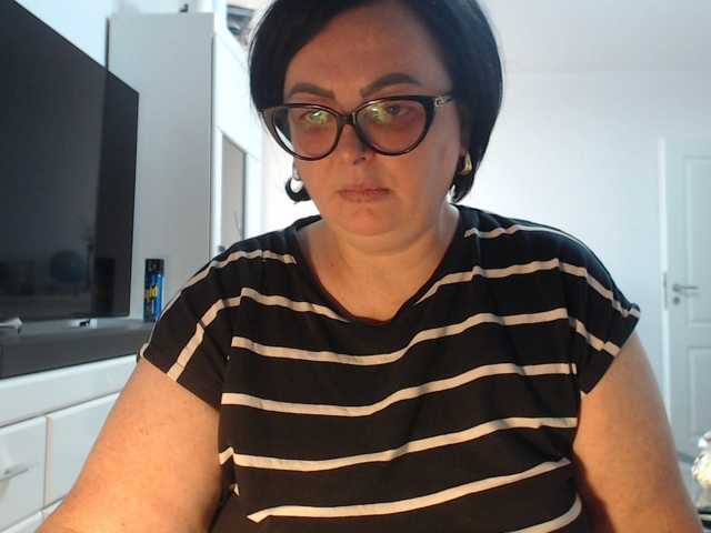 Emyllywhite