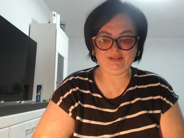 Emyllywhite