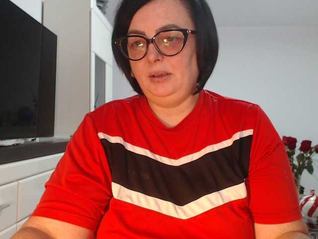 Emyllywhite