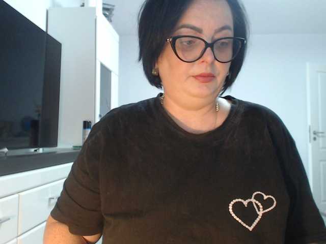 Emyllywhite