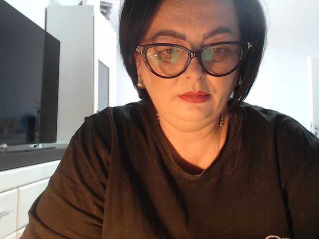 Emyllywhite