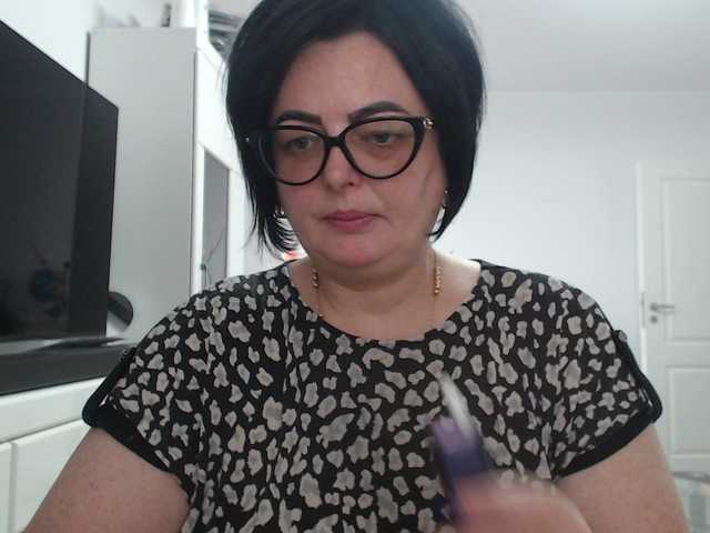 Emyllywhite