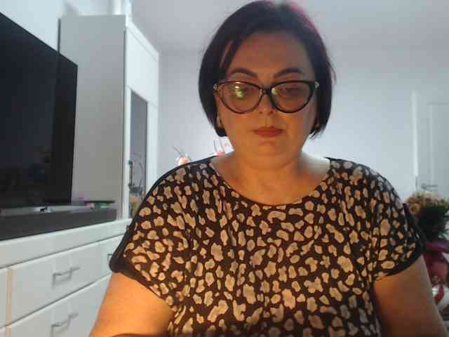 Modelo: Emyllywhite