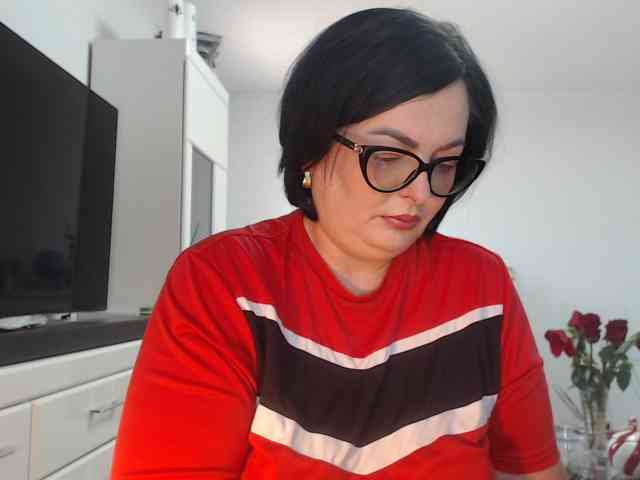 Emyllywhite