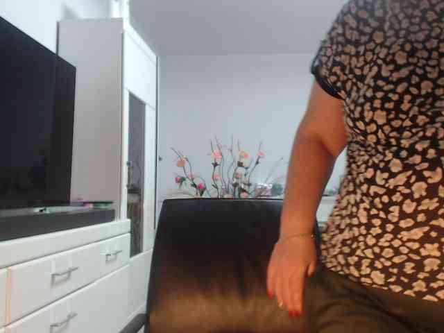 Emyllywhite webcam