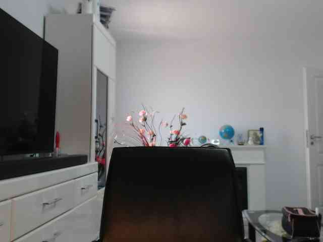 Emyllywhite webcam