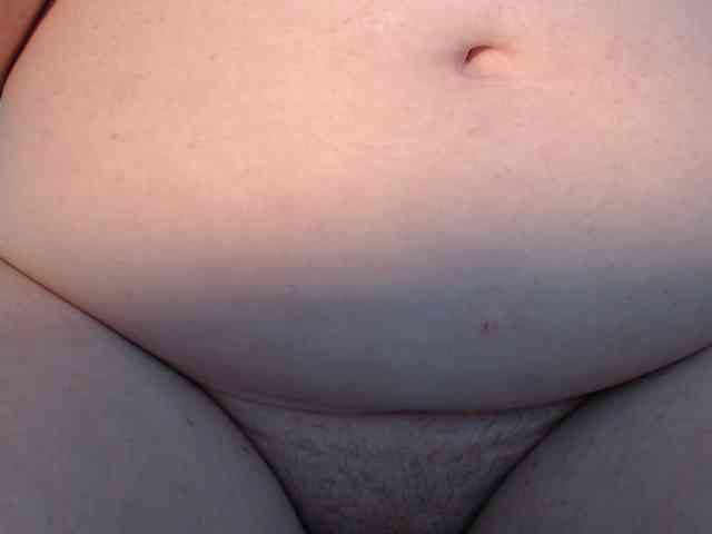 Emyllywhite webcam
