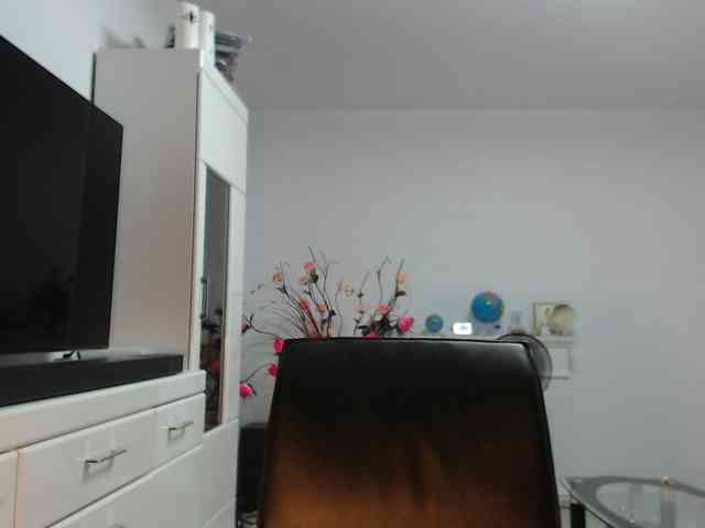 Emyllywhite Live Webcam on BongaCams