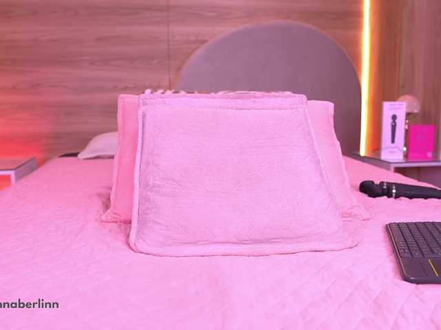 sexy-danna live cam on BongaCams
