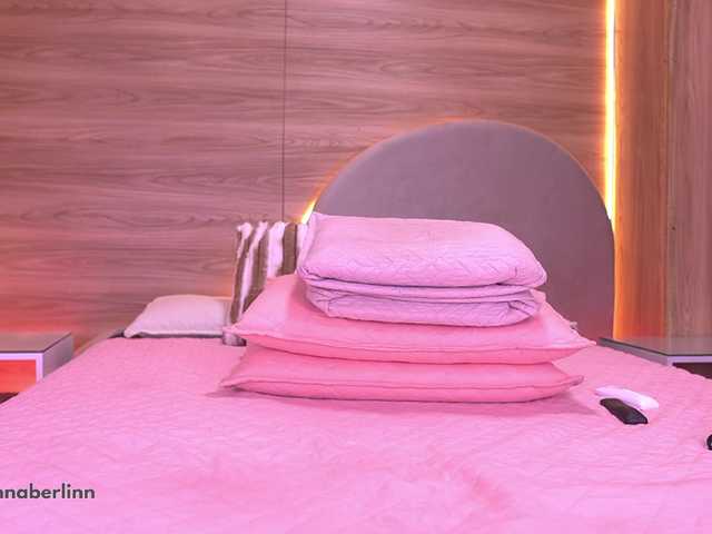 sexy-danna live cam on BongaCams