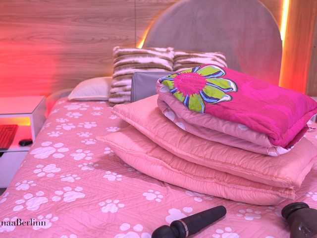 sexy-danna live cam on BongaCams