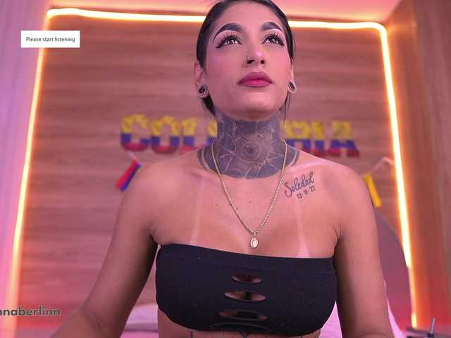 sexy-danna live cam on BongaCams