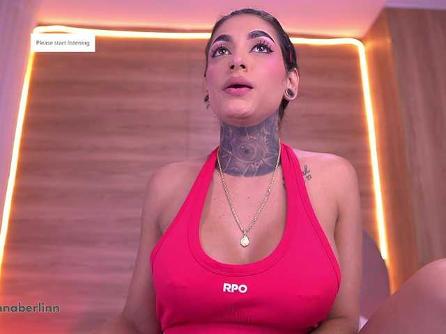 sexy-danna live cam on BongaCams