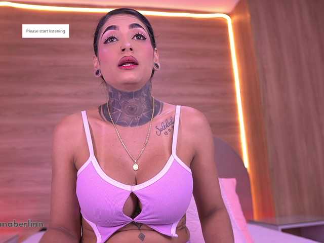 sexy-danna live cam on BongaCams