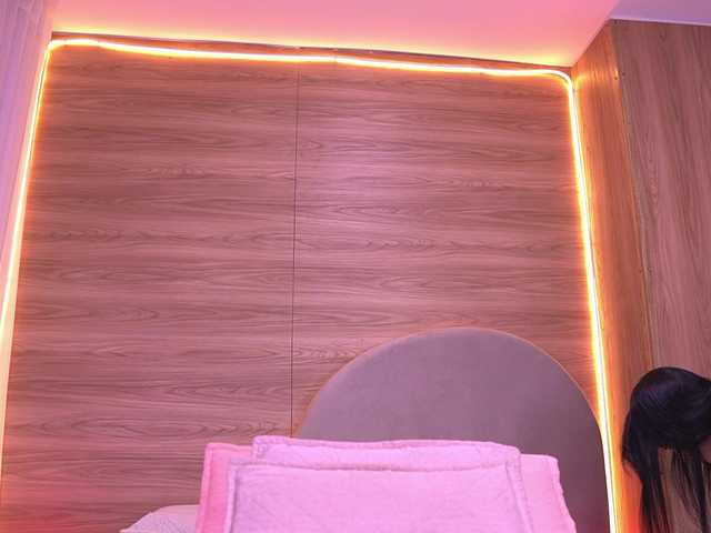 sexy-danna live cam on BongaCams