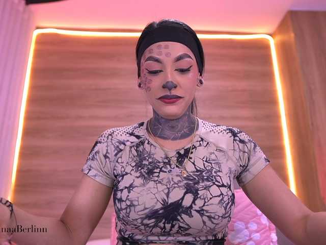 sexy-danna