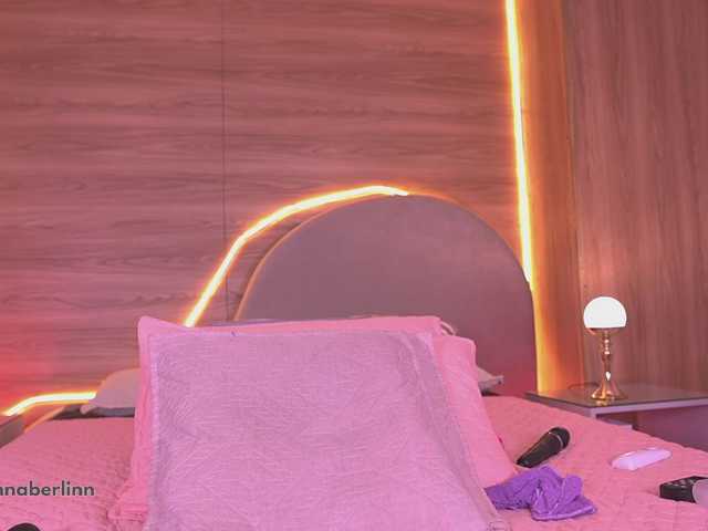 sexy-danna's BongaCams show and profile