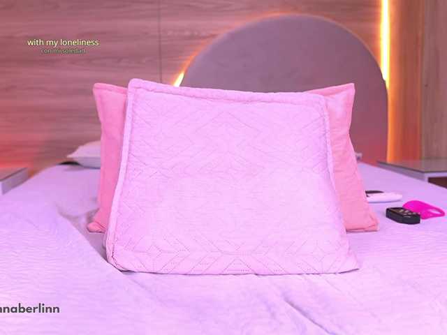 sexy-danna live webcam show
