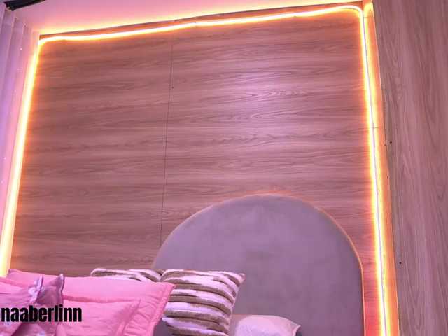 sexy-danna live cam on BongaCams