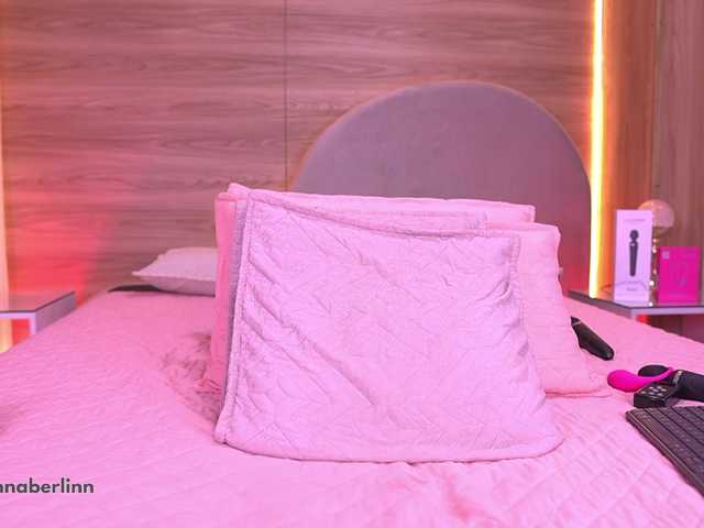 sexy-danna live cam on BongaCams
