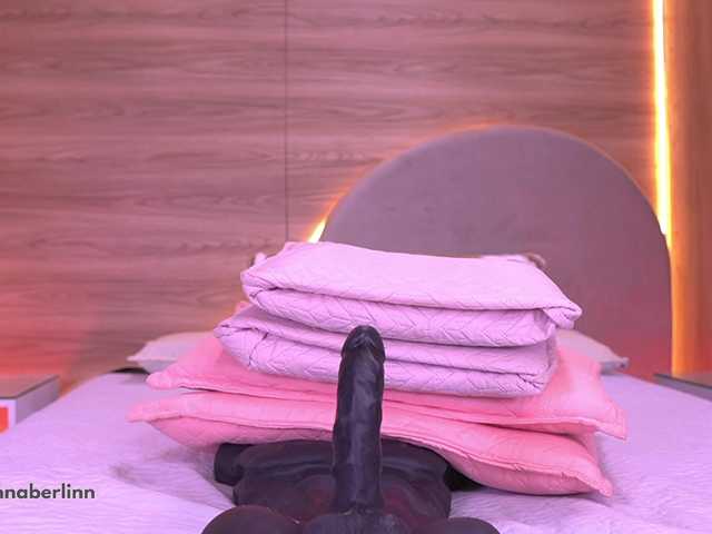sexy-danna live cam on BongaCams