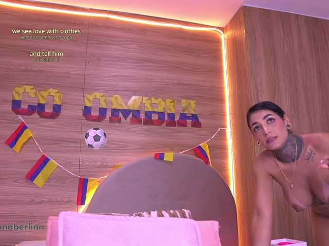 sexy-danna live cam on BongaCams