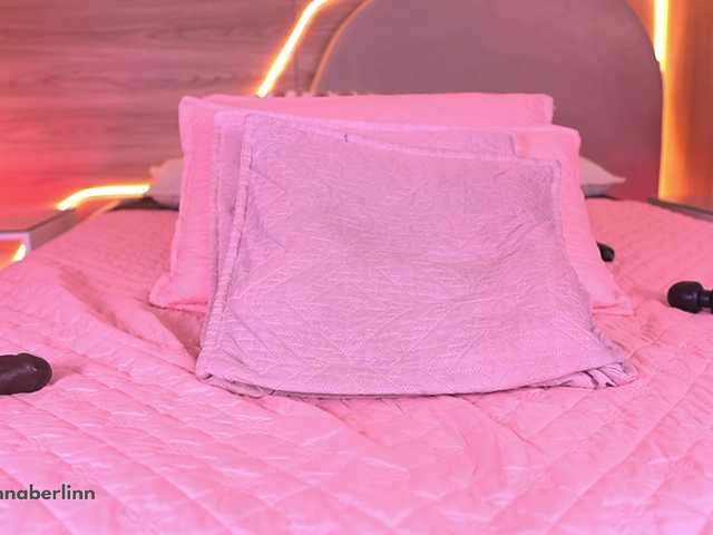 sexy-danna's BongaCams show and profile