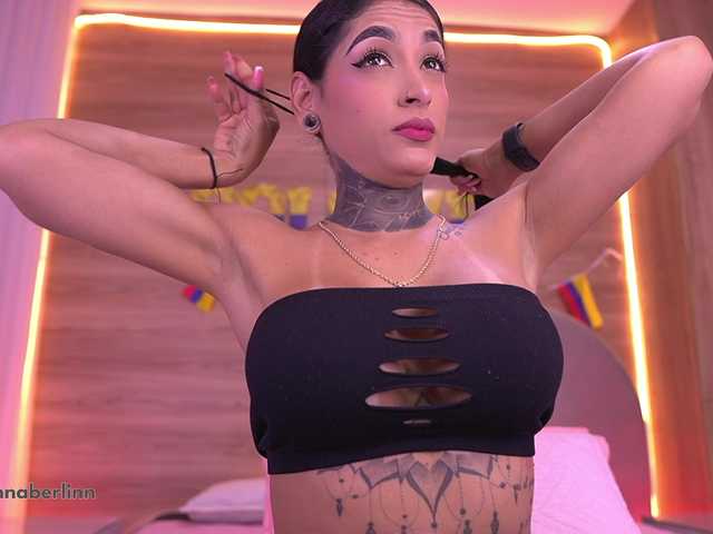 sexy-danna online