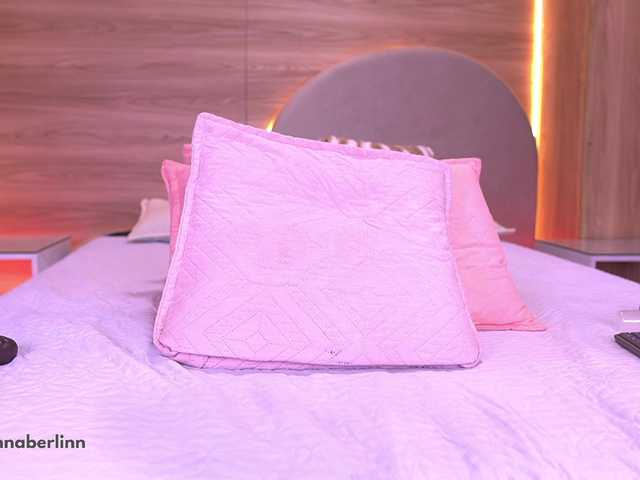 sexy-danna live cam on BongaCams