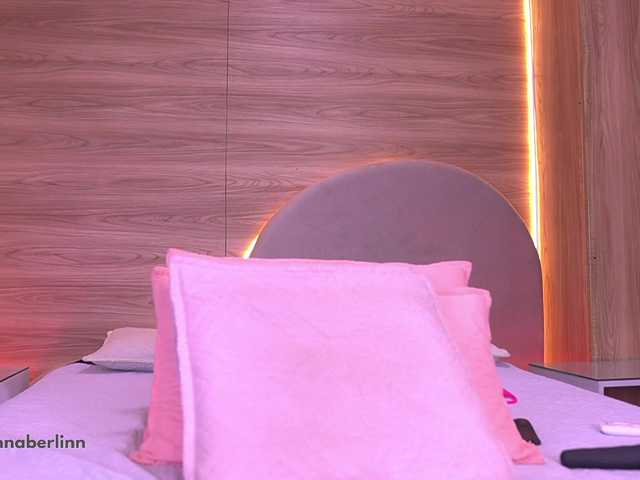 sexy-danna live webcam show