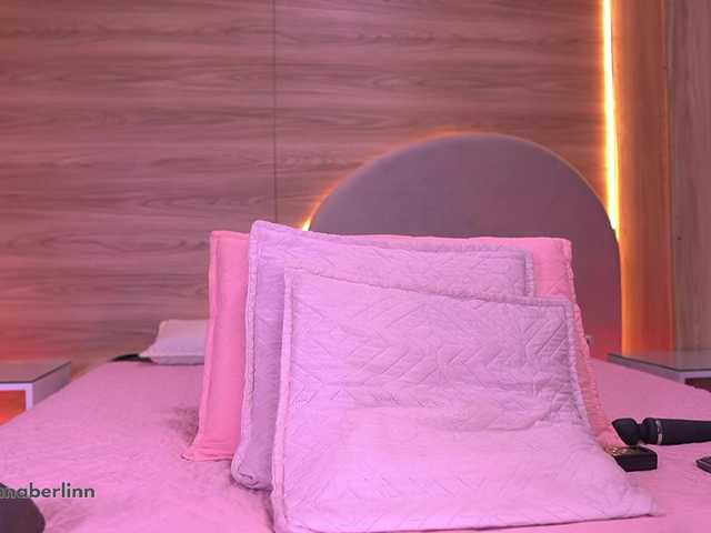 sexy-danna live cam on BongaCams