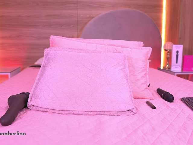 sexy-danna live cam on BongaCams