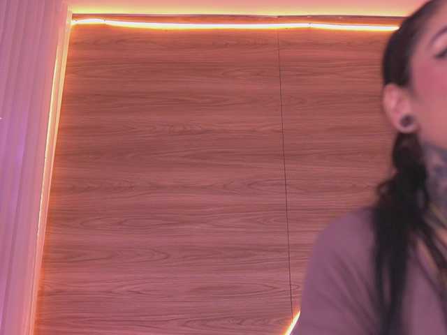 Preview of sexy-danna