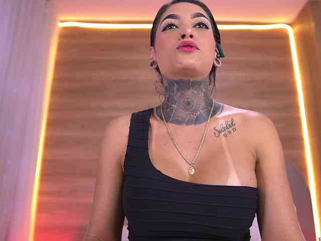 sexy-danna