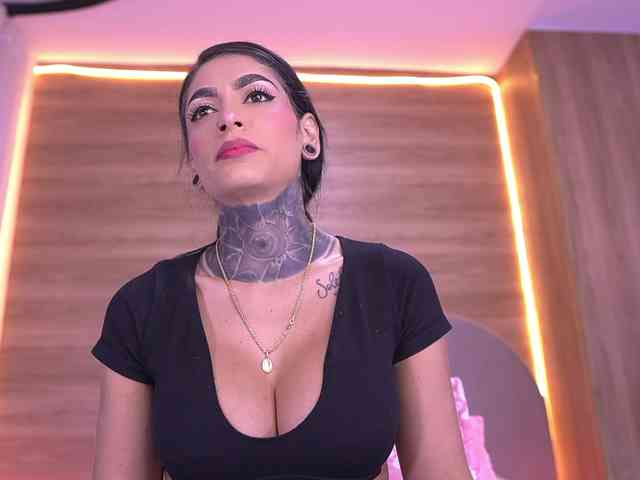 sexy-danna