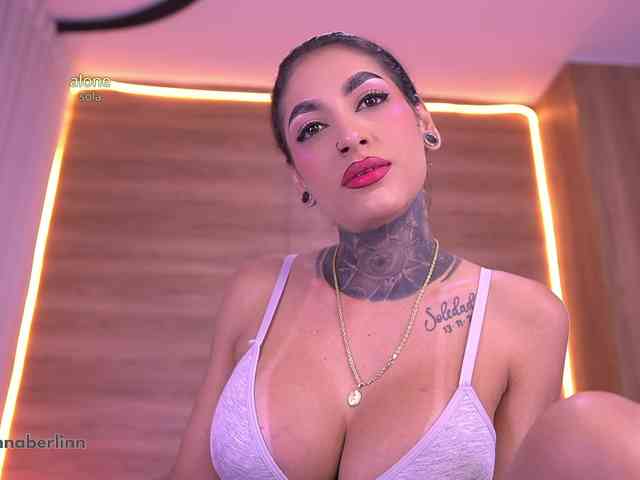 sexy-danna