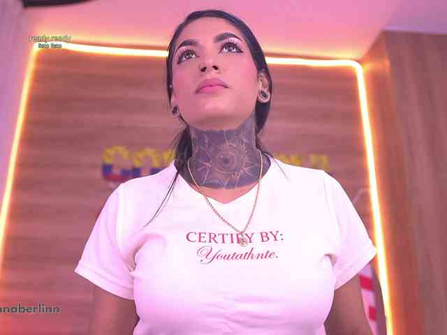 sexy-danna webcam