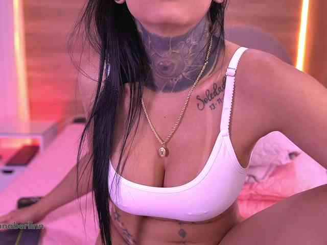 sexy-danna sexy-danna