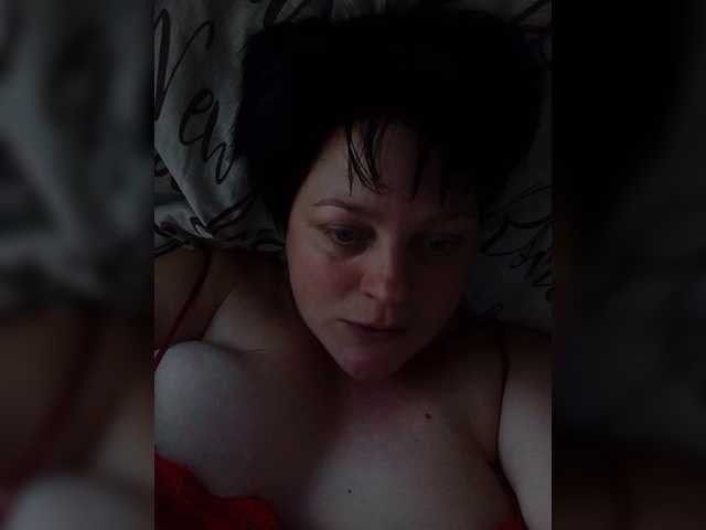 -alenyshka-, en directo ahora en BongaCams