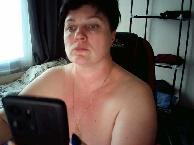 -alenyshka-, en vivo ahora en BongaCams