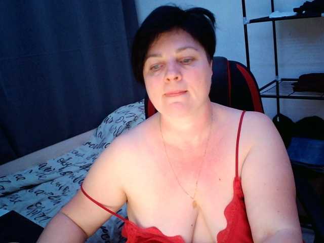 -alenyshka- live cam preview
