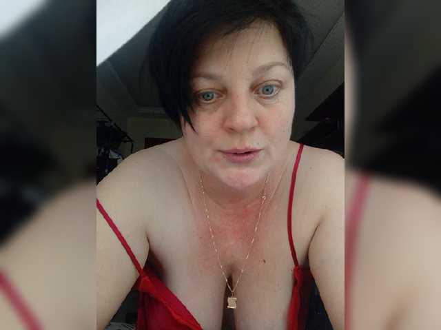 -alenyshka-, en directo ahora en BongaCams