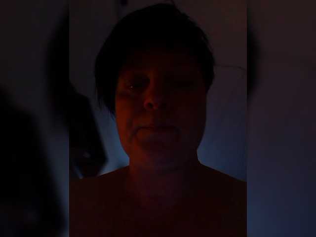 -alenyshka-, en directo ahora en BongaCams