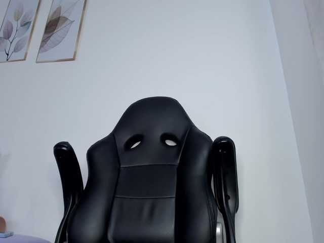 molly-rosse live cam on BongaCams