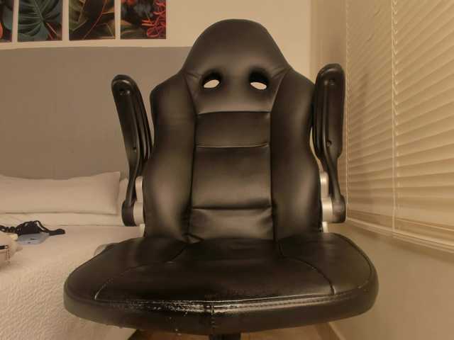 molly-rosse's BongaCams show and profile