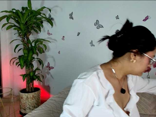 victoriablack live cam on BongaCams