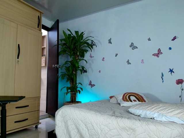 victoriablack live webcam show