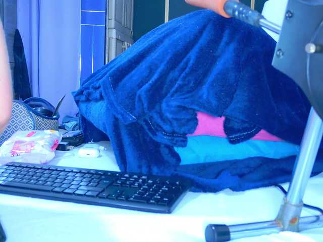 NathaxaLeans live cam on BongaCams