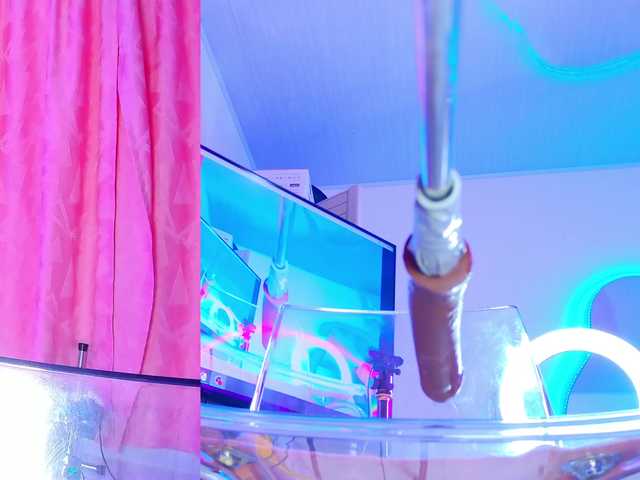NathaxaLeans live cam on BongaCams